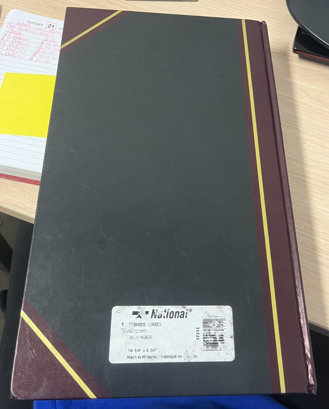 National 57151 14 1/4″ x 8 3/4″ Black Texthide Record Book with 500 Pages