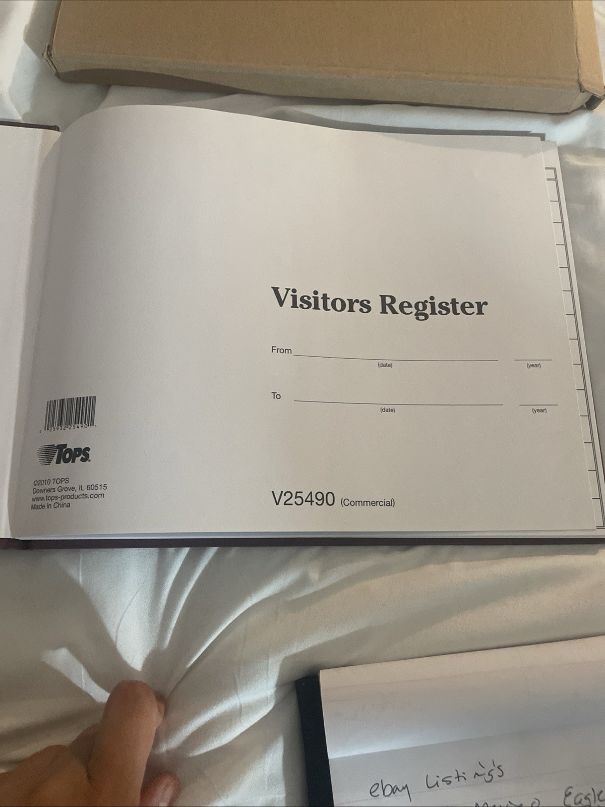 Visitors Register 112 Pages NWT 10 1/2 x 8 1/2 26.7 x 21.6 Cm Burgundy Color