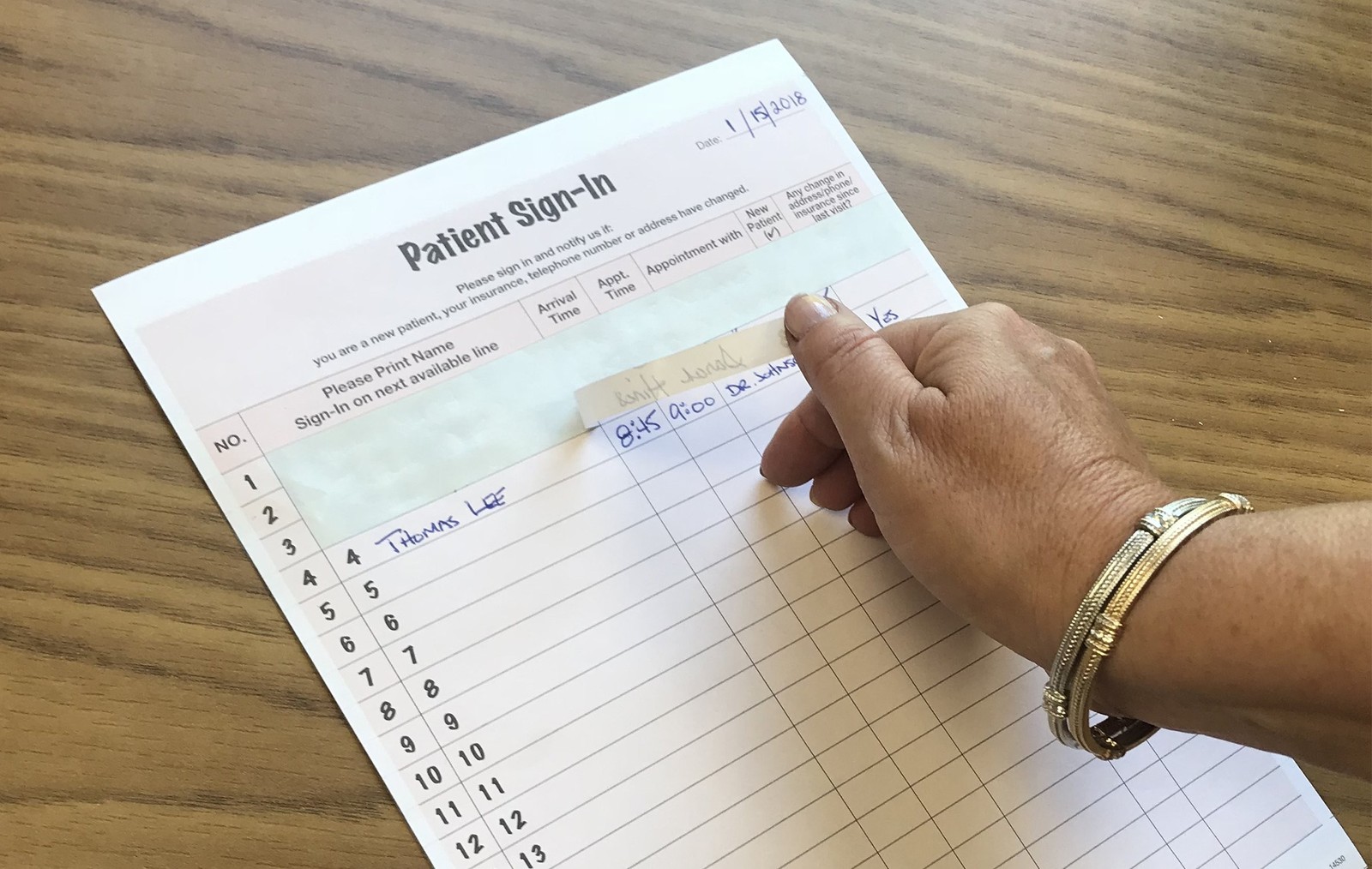 Tabbies Patient Sign-In Label Forms, 8-1/2″ x 11″ Form, Salmon, 23 Labels/She…
