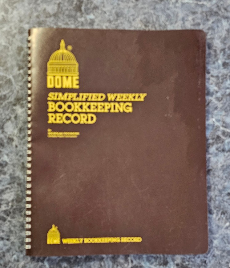 Dome 600 Bookkeeping Record Book Weekly 128 Pages 9 x11 Inches, Brown
