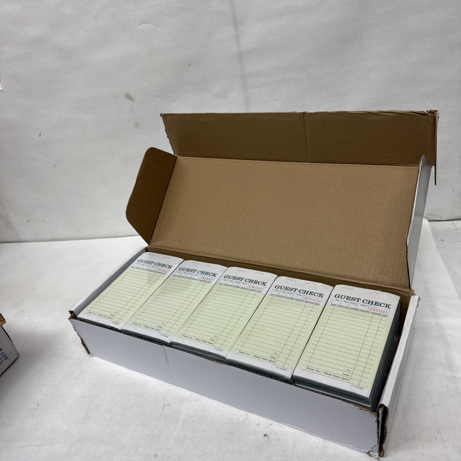 CT-G7000 Guest Checks – 3.5″ × 7″ Single Copy Cardboard – 2500 Count