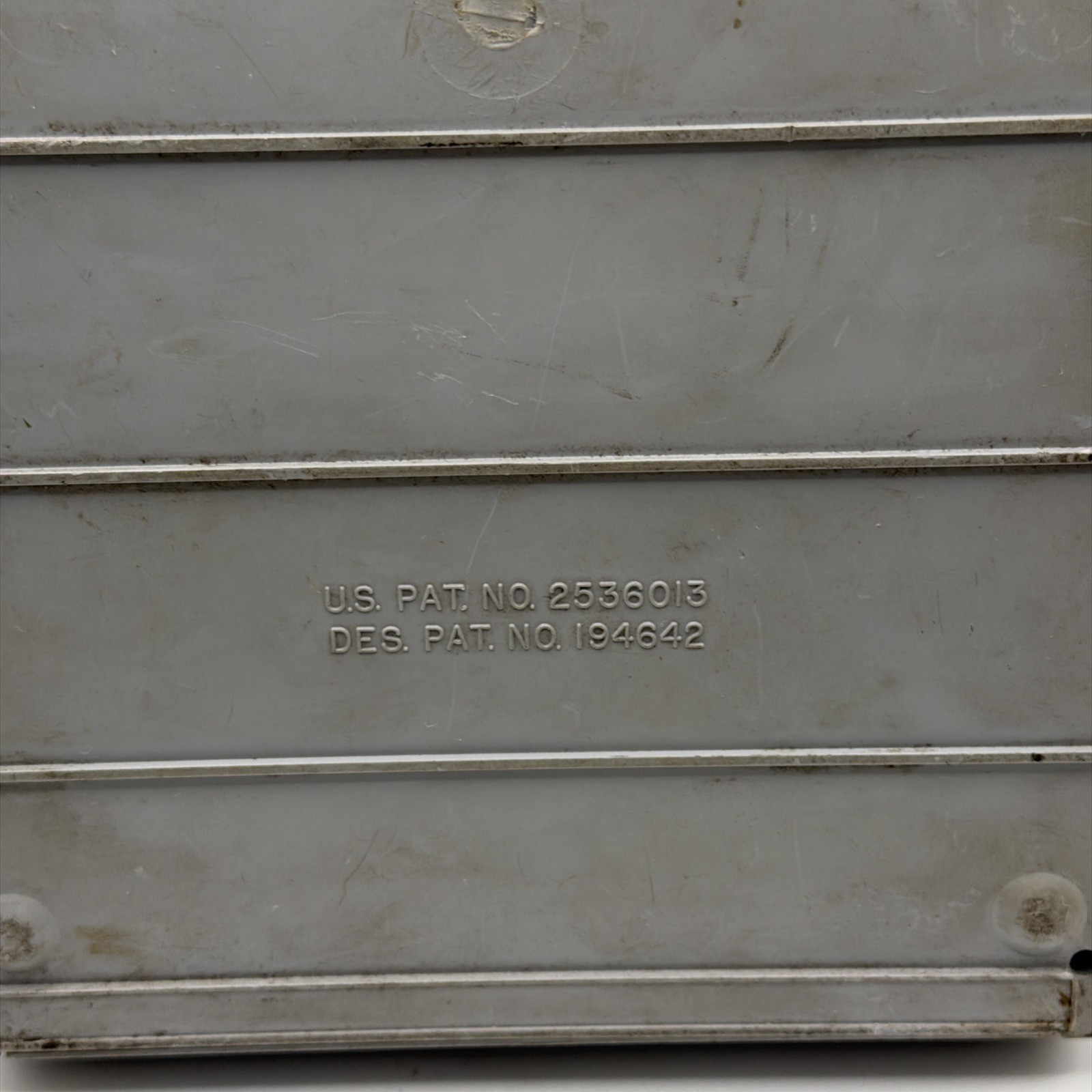 Vintage Nebs Portable Register #925 Gray Has Wear & Tear But Still Works
