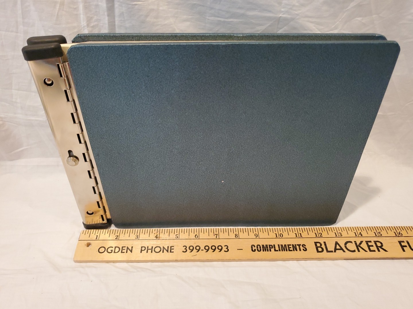 National Brand 2 Post Ledger Book Binder 94-049 Blue with Avery 18-410 Sheets
