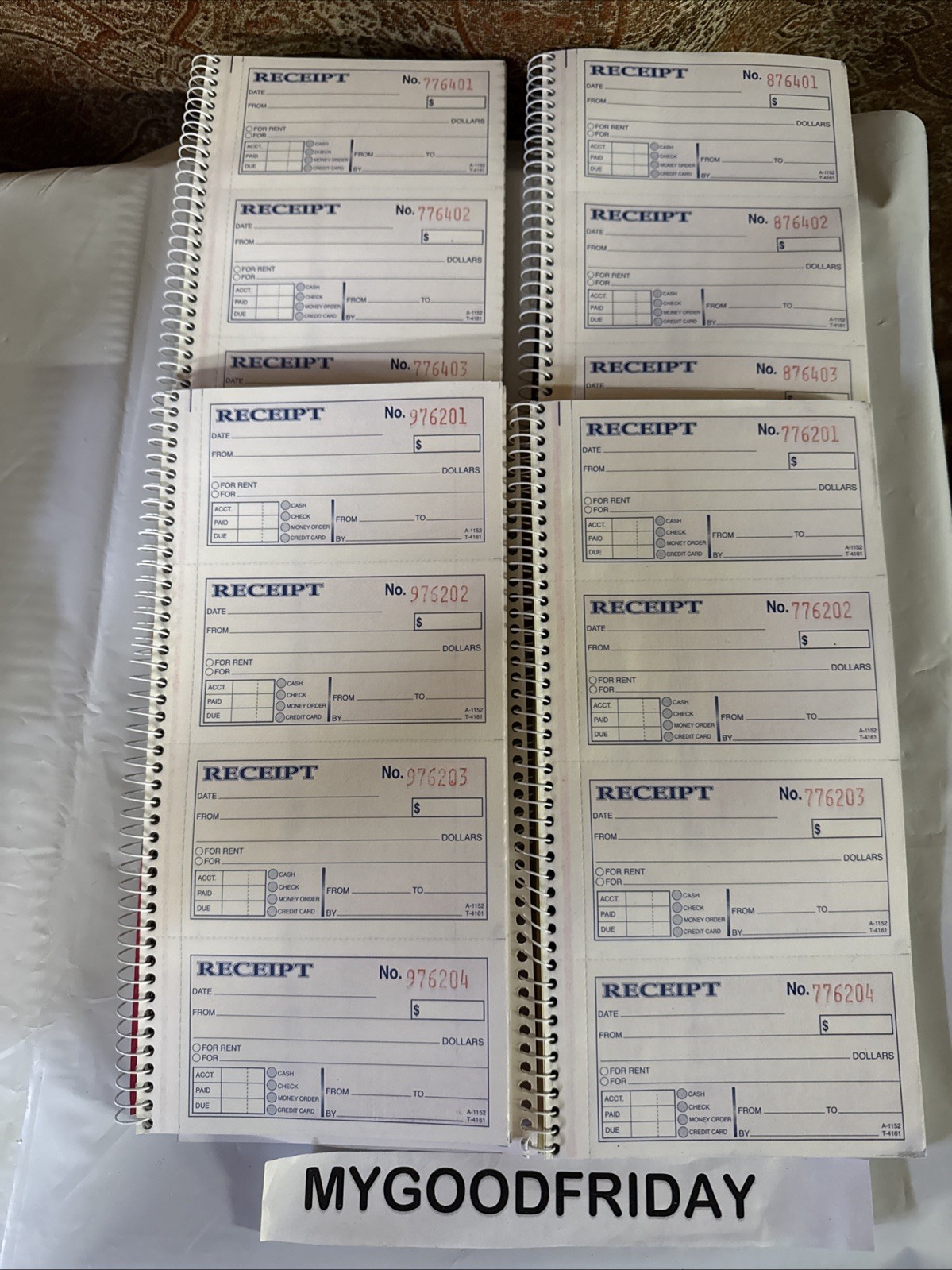 Adams SC1152 4.75 x 2.75 Two-Part Carbonless Money/Rent Receipt Book 4 Pack 200