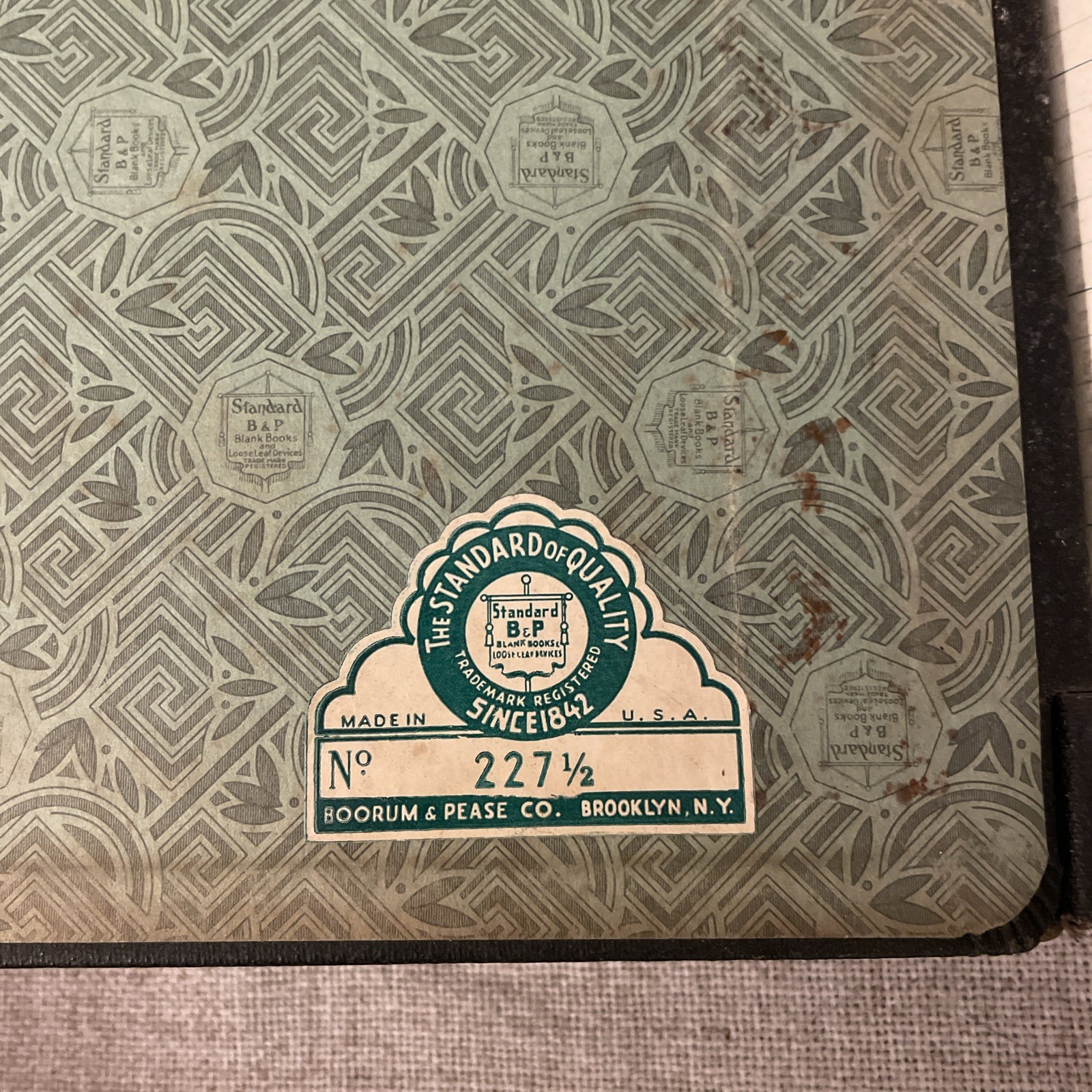 Standard Boorum & Pease No. 227-1/2 Two Post Hinge Black 15×12 Ledger Paper