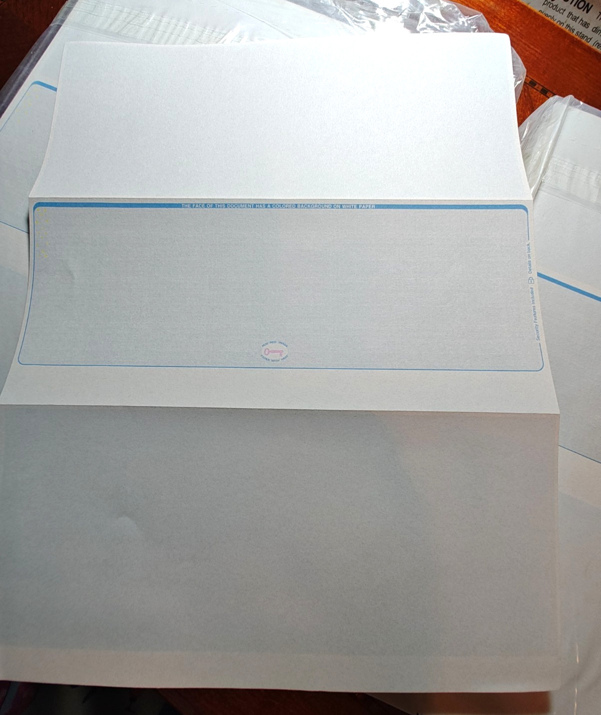 Blank Check Paper – 1,000 Pack – Check in Center