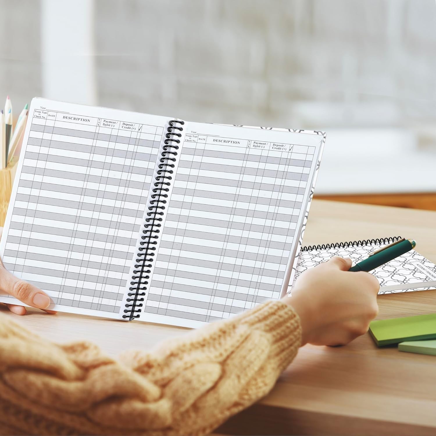 User-Friendly Check Book Register – 2,600 Entry Lines, Eco-Friendly Production