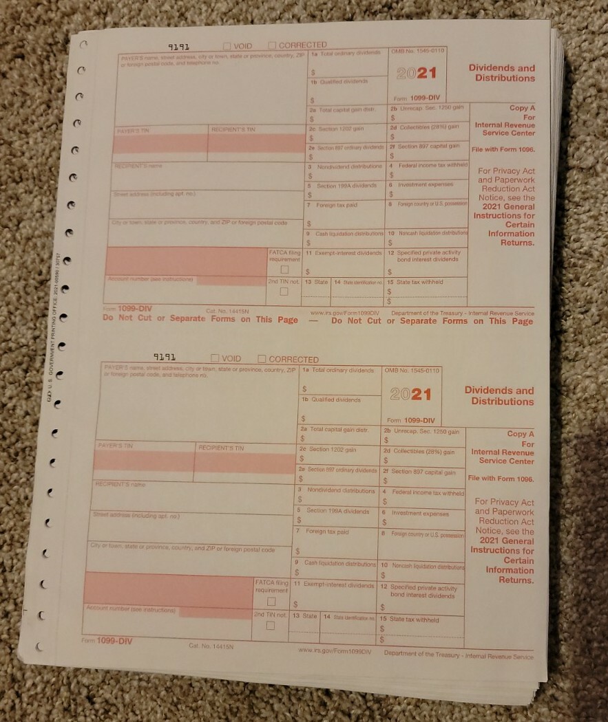 2021 IRS Tax Form 1099-DIV single sheet set for 2 recipients carbonless 5-pt 2up