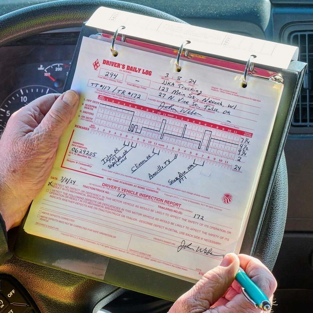 Mid-Size Driver Daily Log 10-pk. with Simplified DVIR, 2-Ply Carbonless