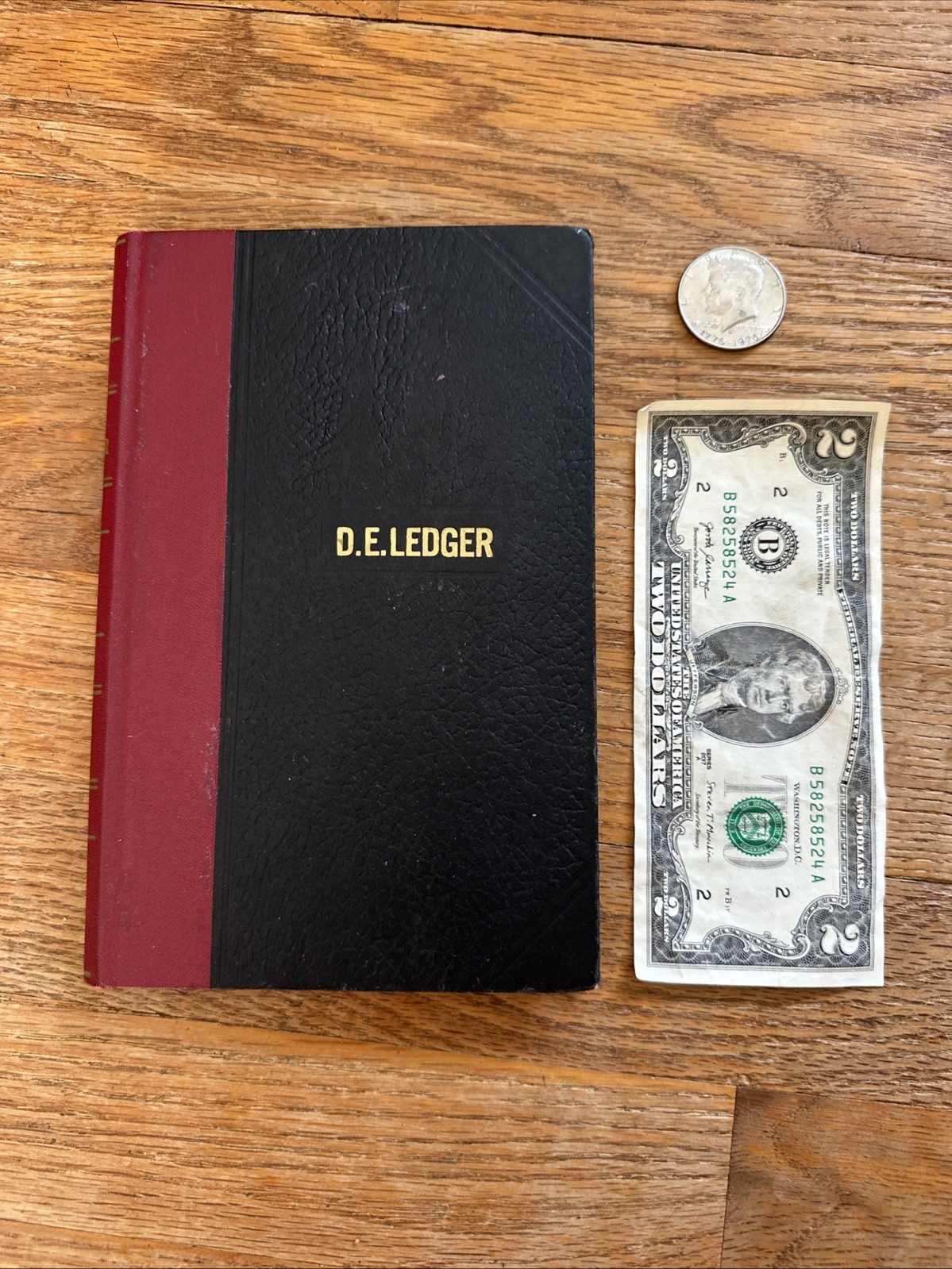 Vintage Royal Vernon Line D.E. Ledger Book No. 2044 Accounting Records 144 Pages
