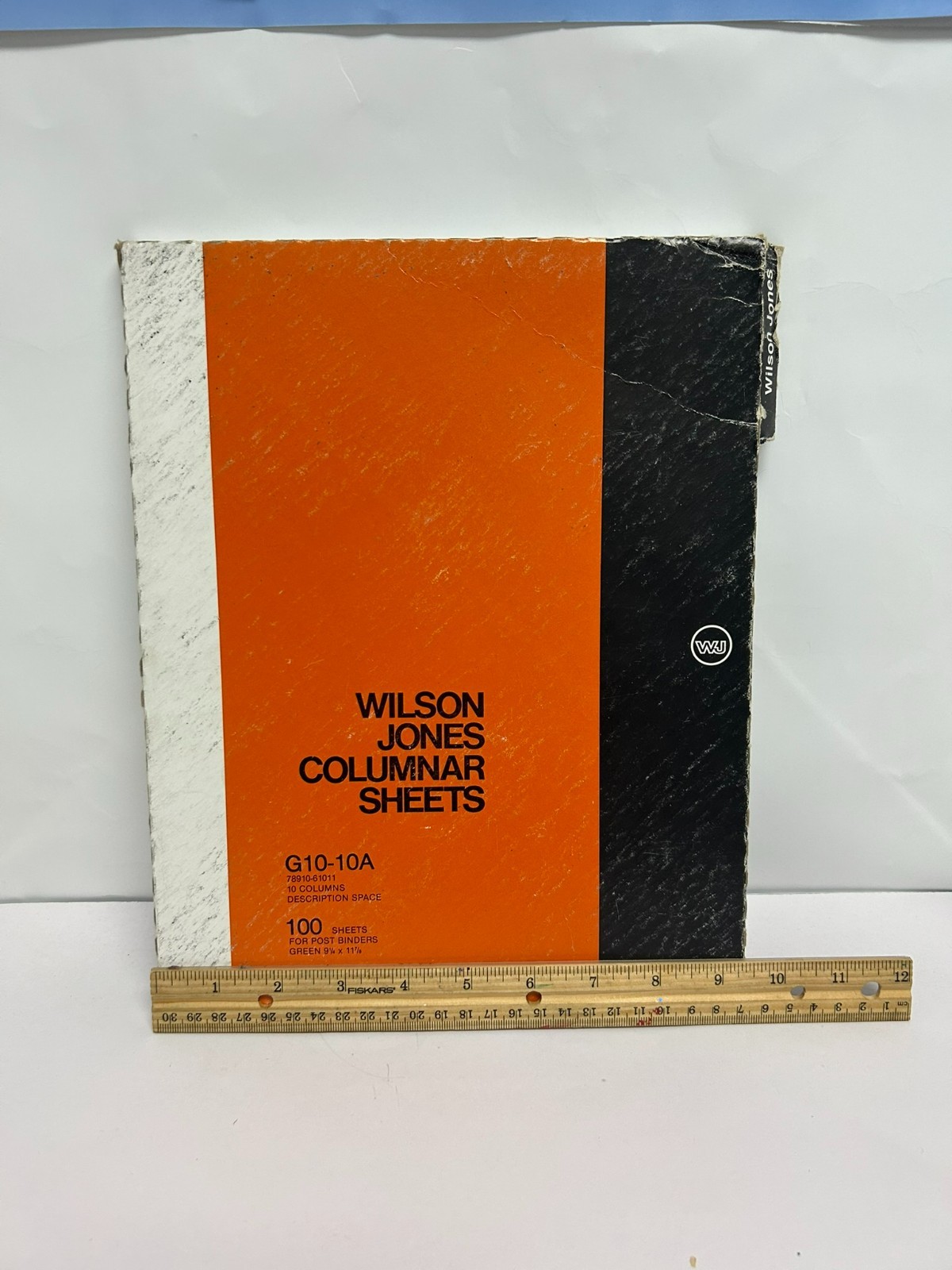 Wilson Jones G10-10A Columnar 26 Sheets 9 1/4 x11 7/8 Accounting Ledger Binder