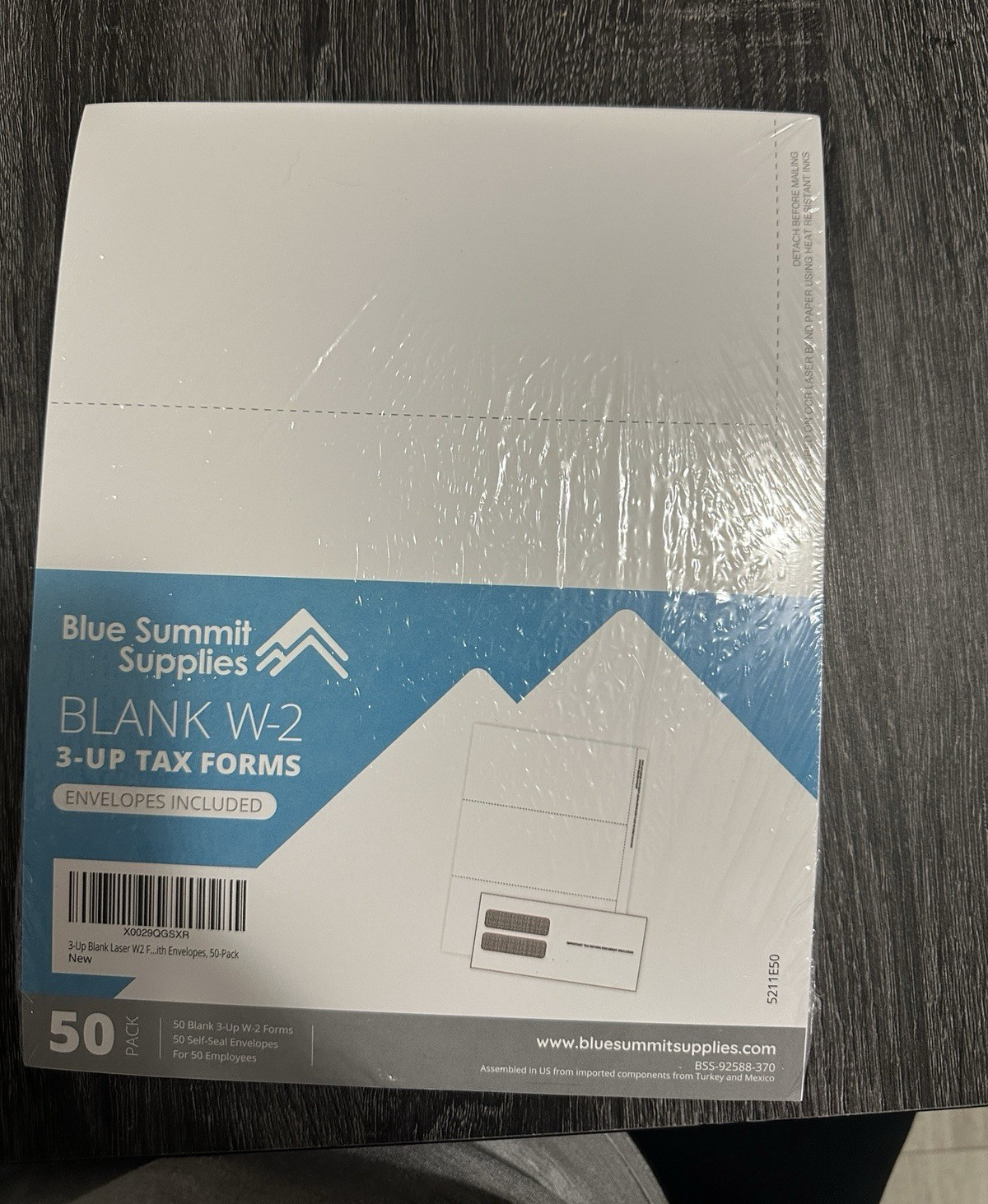 Blue Summit Supplies Blank W-2 3-Up Tax Forms, Envelopes Included, 50 Pack
